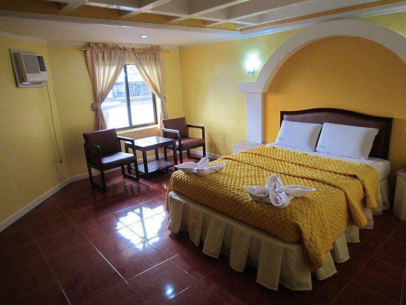 מנילה Town And Country Hotel V Mapa מראה חיצוני תמונה